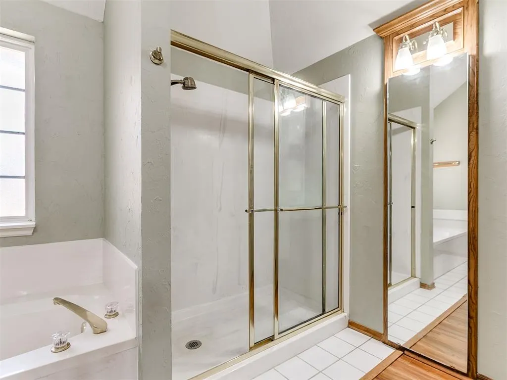 Photo 15 — 11008 Wineview Drive, Oklahoma City, OK 73170