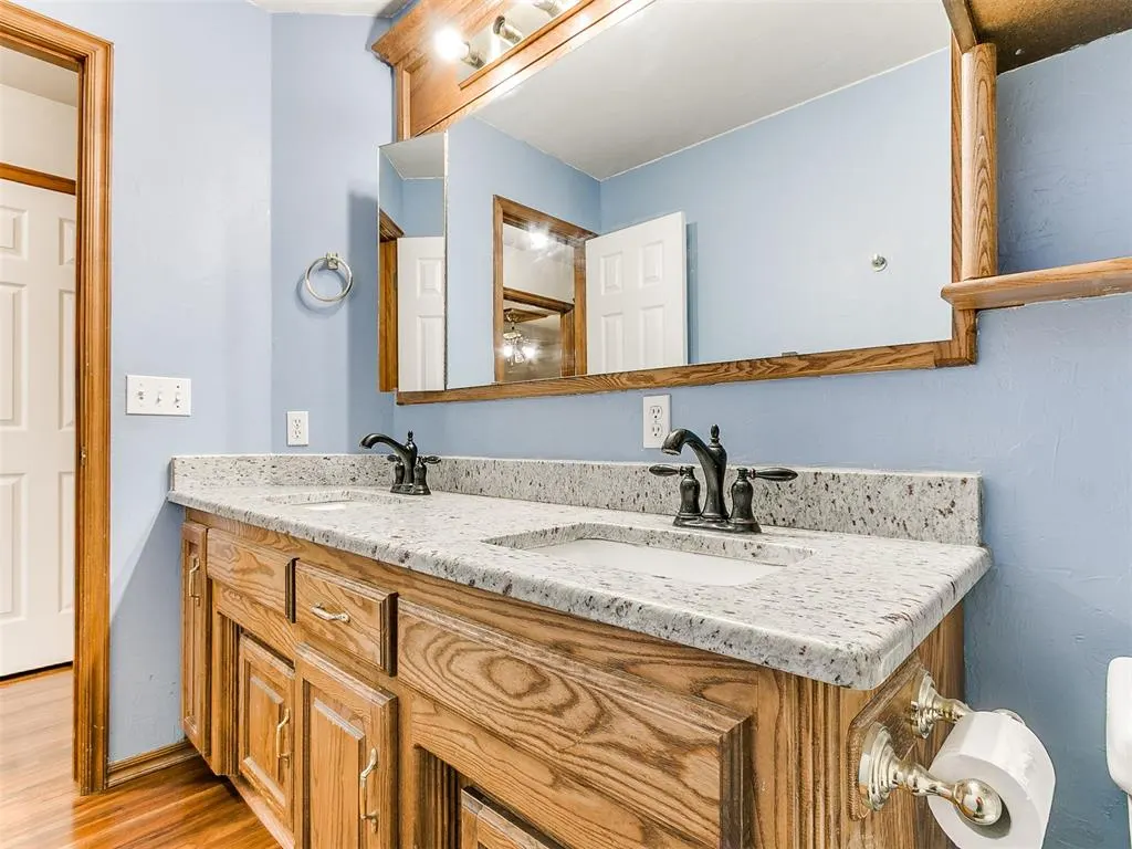 Photo 19 — 11008 Wineview Drive, Oklahoma City, OK 73170