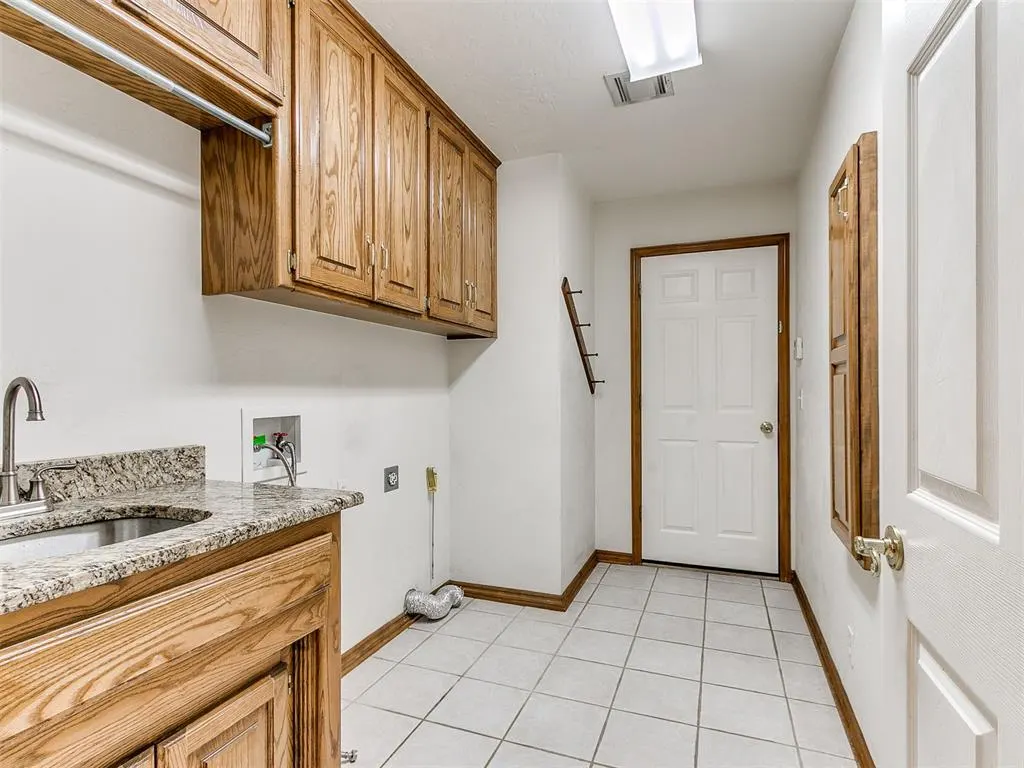 Photo 26 — 11008 Wineview Drive, Oklahoma City, OK 73170