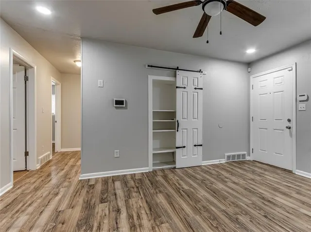 Photo 4 — 913 W Mitchell Drive, Midwest City, OK 73110