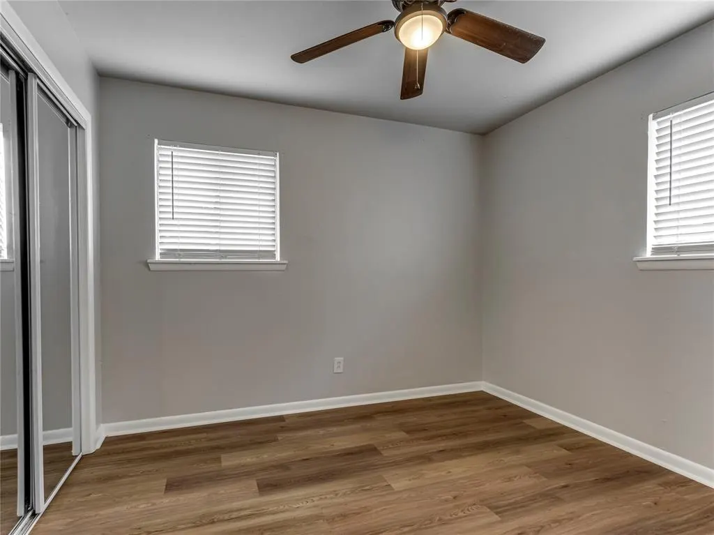 Photo 15 — 913 W Mitchell Drive, Midwest City, OK 73110