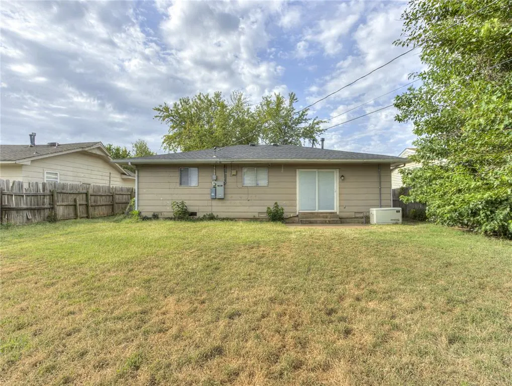 Photo 20 — 913 W Mitchell Drive, Midwest City, OK 73110