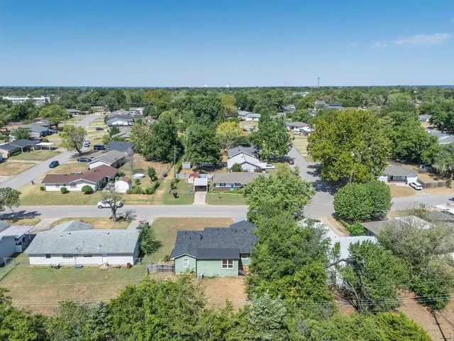 Photo 4 — 1711 N Rickey Road, Shawnee, OK 74804