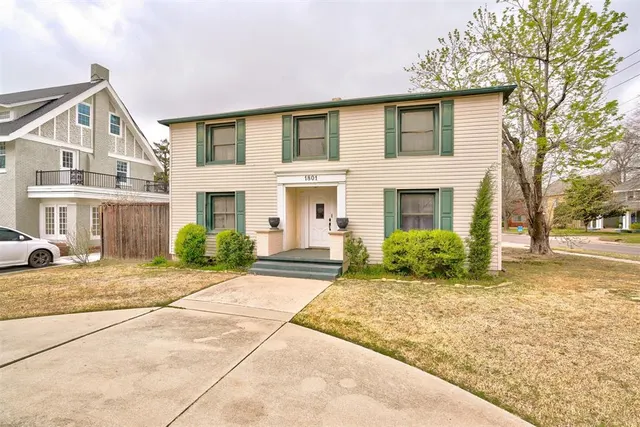 Photo 2 — 1801 NW 17th Street, Oklahoma City, OK 73106