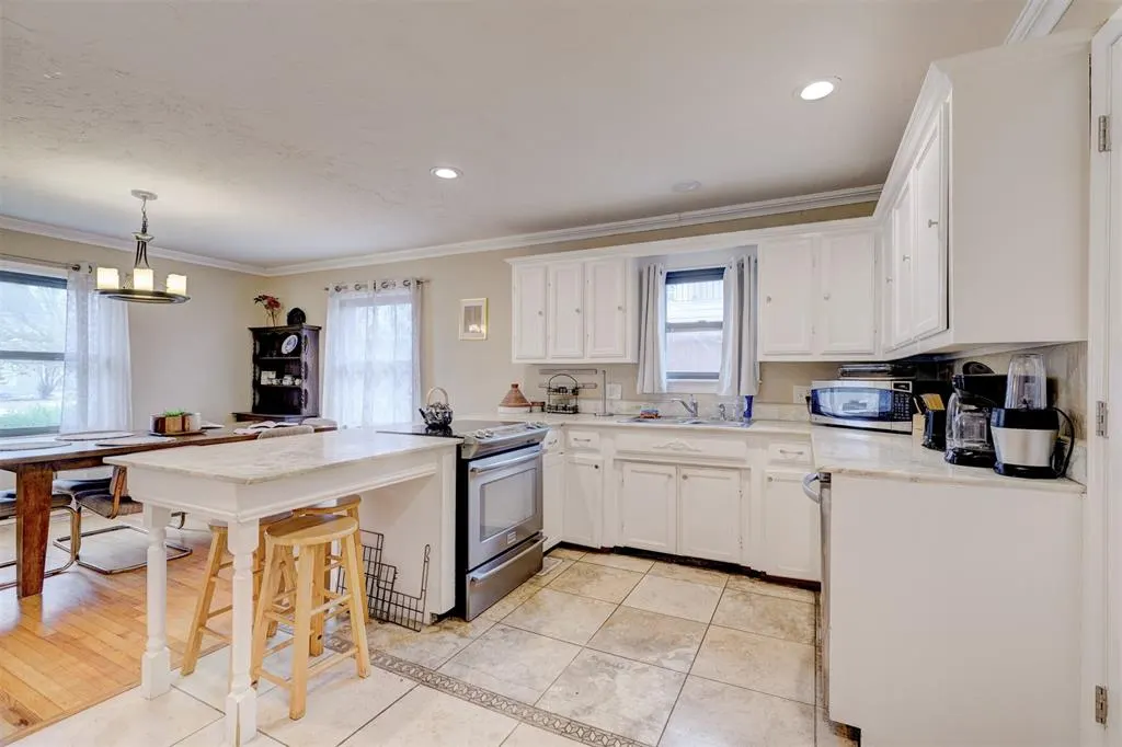 Photo 17 — 1801 NW 17th Street, Oklahoma City, OK 73106