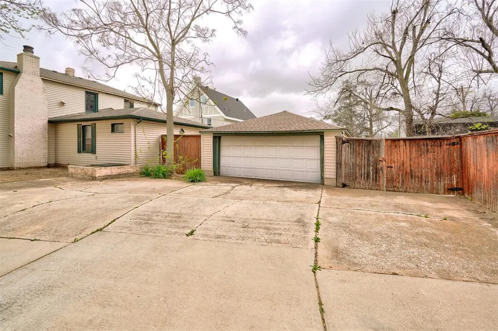 Photo 46 — 1801 NW 17th Street, Oklahoma City, OK 73106