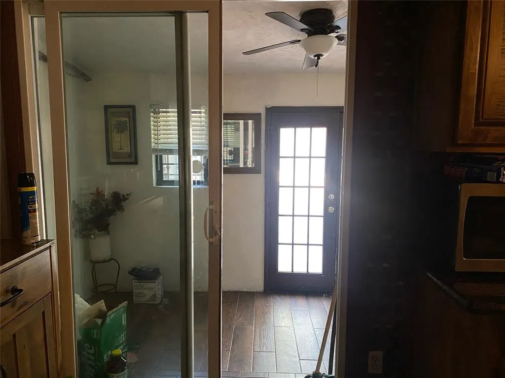 Photo 11 — 6112 NW 55th Street, Warr Acres, OK 73122