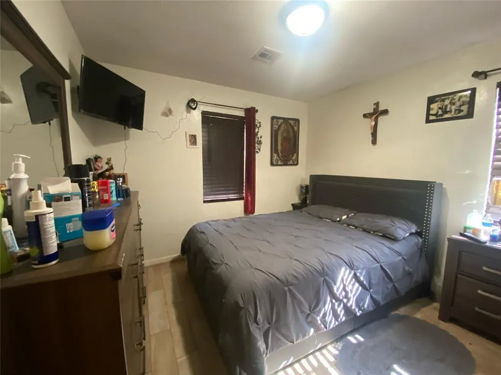 Photo 15 — 6112 NW 55th Street, Warr Acres, OK 73122