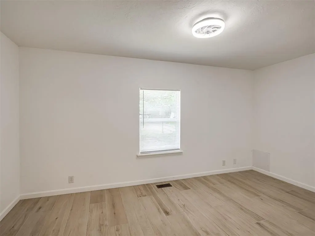Photo 20 — 221 W Wayne Street, Edmond, OK 73003