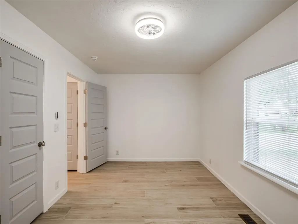 Photo 25 — 221 W Wayne Street, Edmond, OK 73003