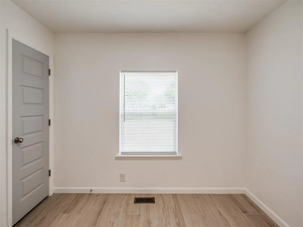 Photo 31 — 221 W Wayne Street, Edmond, OK 73003