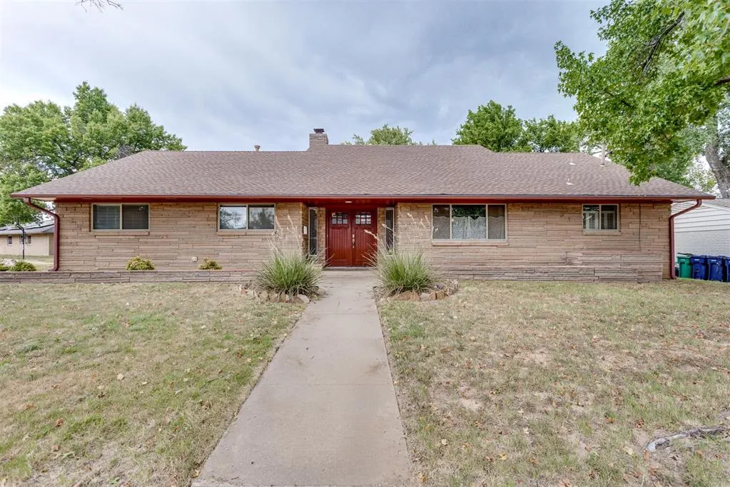 Photo 2 — 4625 NW 33rd Terrace, Oklahoma City, OK 73122
