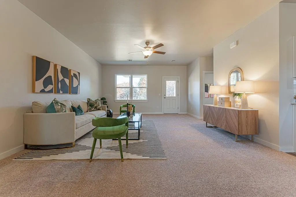 Photo 6 — 1719 Elm Circle, Tuttle, OK 73089