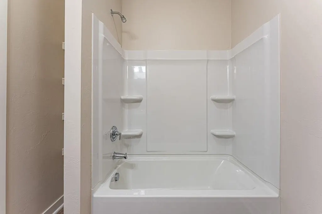Photo 24 — 1719 Elm Circle, Tuttle, OK 73089