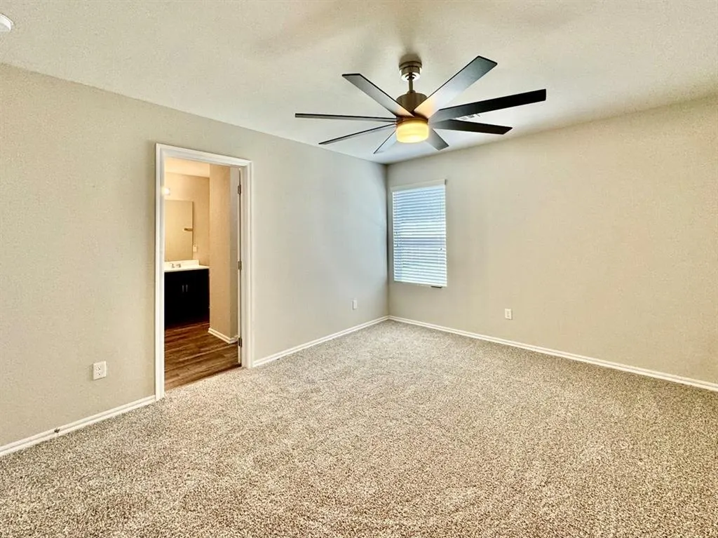 Photo 10 — 933 Klare Lane, Oklahoma City, OK 73130