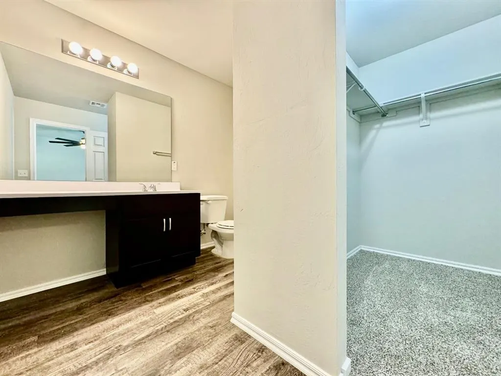 Photo 11 — 933 Klare Lane, Oklahoma City, OK 73130