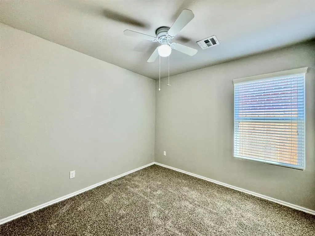 Photo 16 — 933 Klare Lane, Oklahoma City, OK 73130