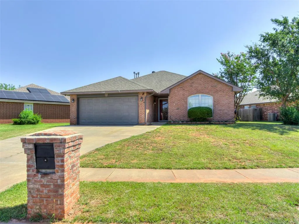 Front exterior — 309 Tecumseh Ridge Road, Norman, OK 73069