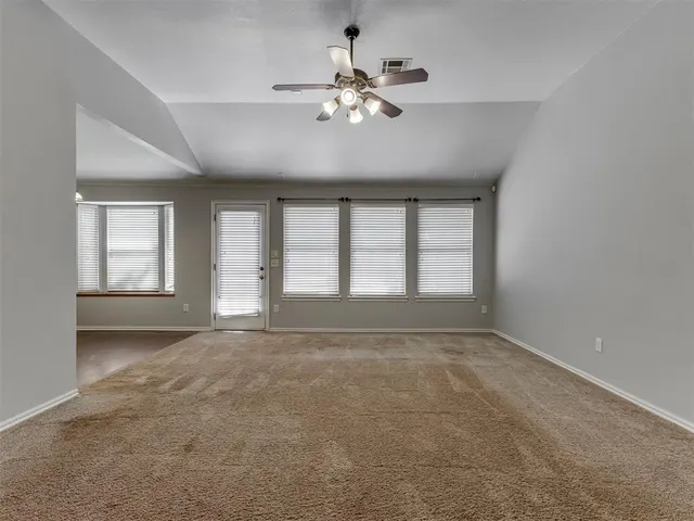 Photo 7 — 309 Tecumseh Ridge Road, Norman, OK 73069