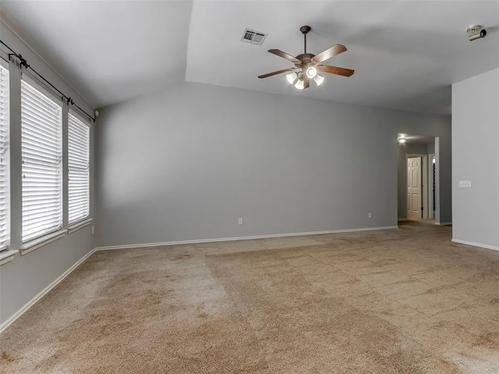 Photo 8 — 309 Tecumseh Ridge Road, Norman, OK 73069