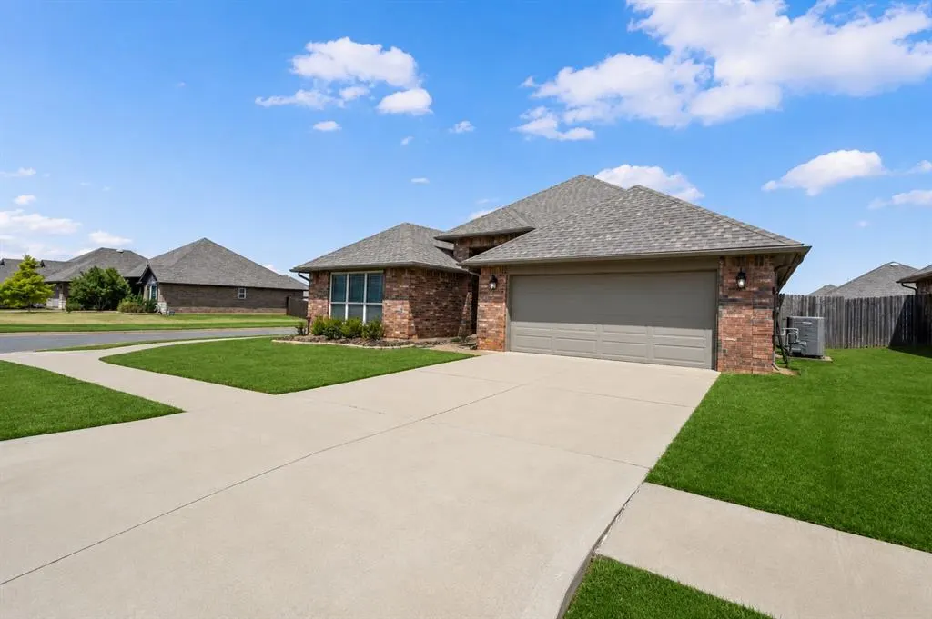 Photo 42 — 4209 NW 153rd Street, Edmond, OK 73013