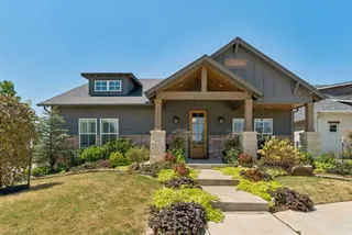 Sold home at 1925 Plaza District Drive