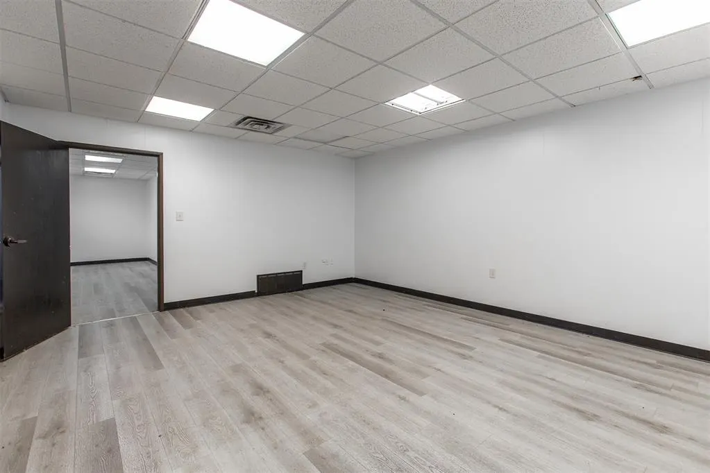 Photo 8 — 2428 N Janeway Avenue, Oklahoma City, OK 73160