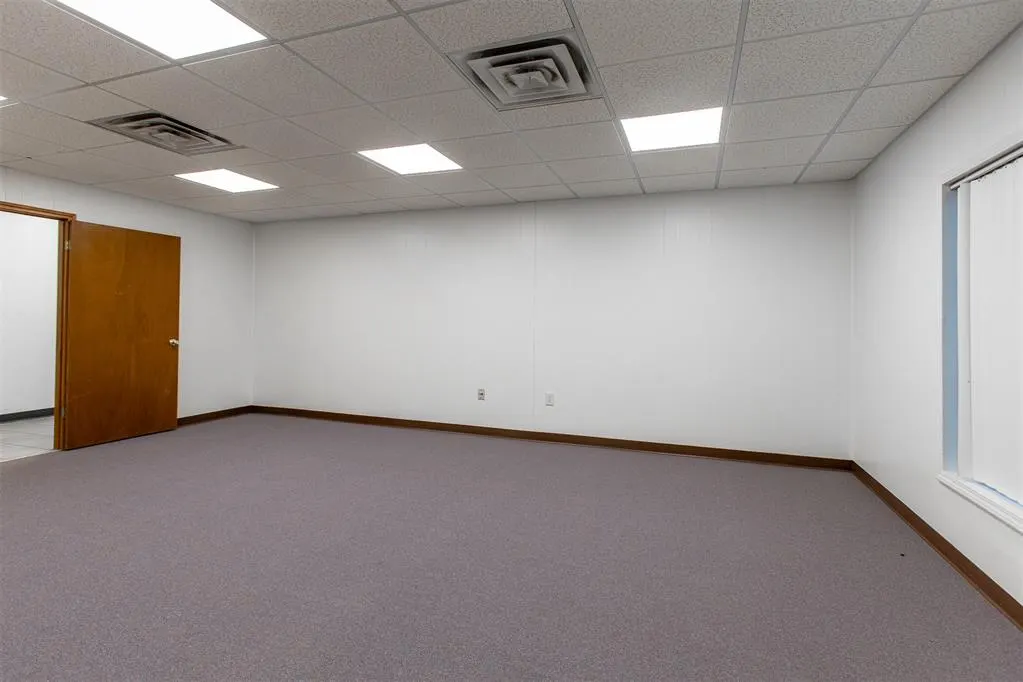 Photo 15 — 2428 N Janeway Avenue, Oklahoma City, OK 73160