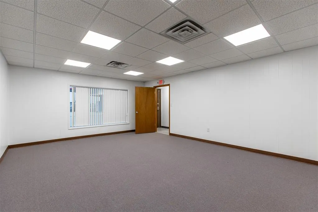 Photo 17 — 2428 N Janeway Avenue, Oklahoma City, OK 73160