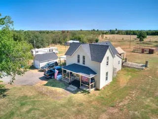 Sold home at 2201 S Choctaw Avenue