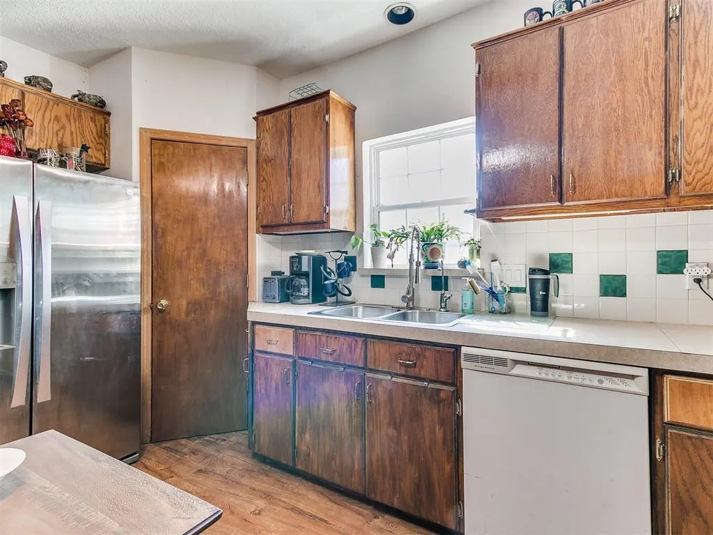 Photo 15 — 2201 S Choctaw Avenue, El Reno, OK 73036