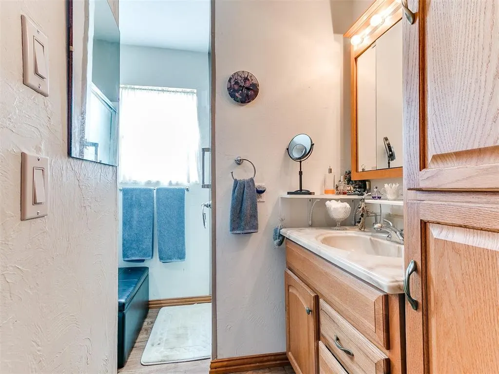 Photo 20 — 2201 S Choctaw Avenue, El Reno, OK 73036