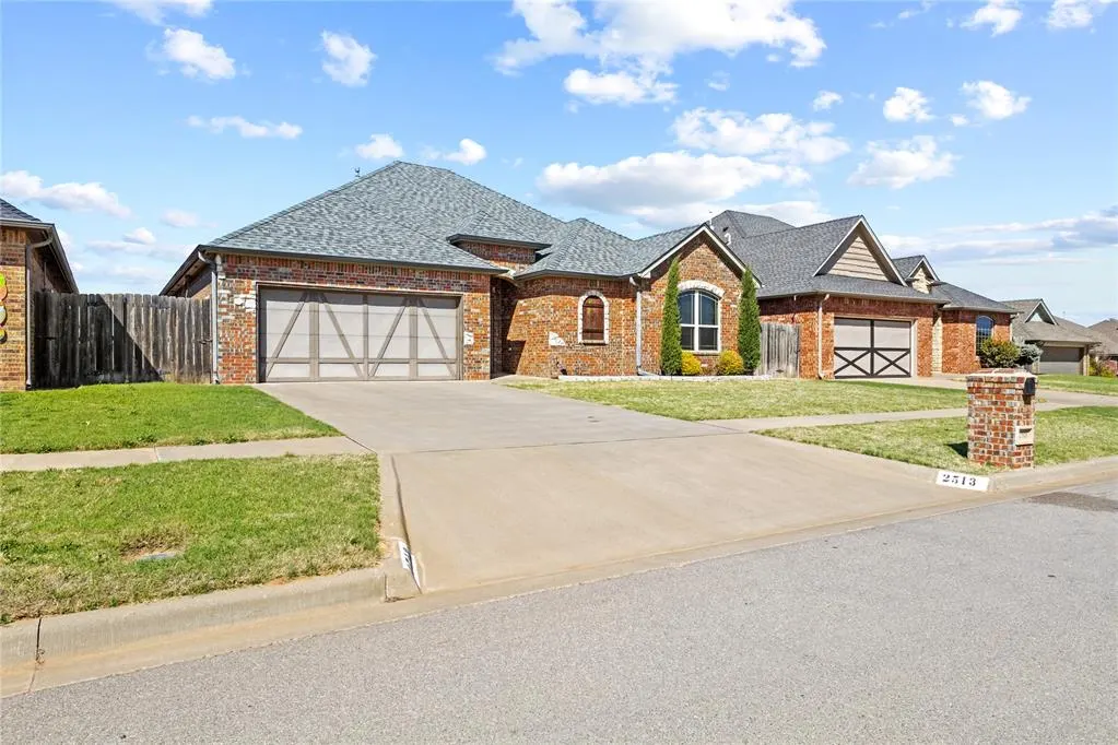 Front exterior — 2513 Hayride Drive, Weatherford, OK 73096