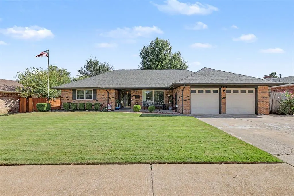 Front exterior — 2808 Gettysburg Road, Edmond, OK 73013