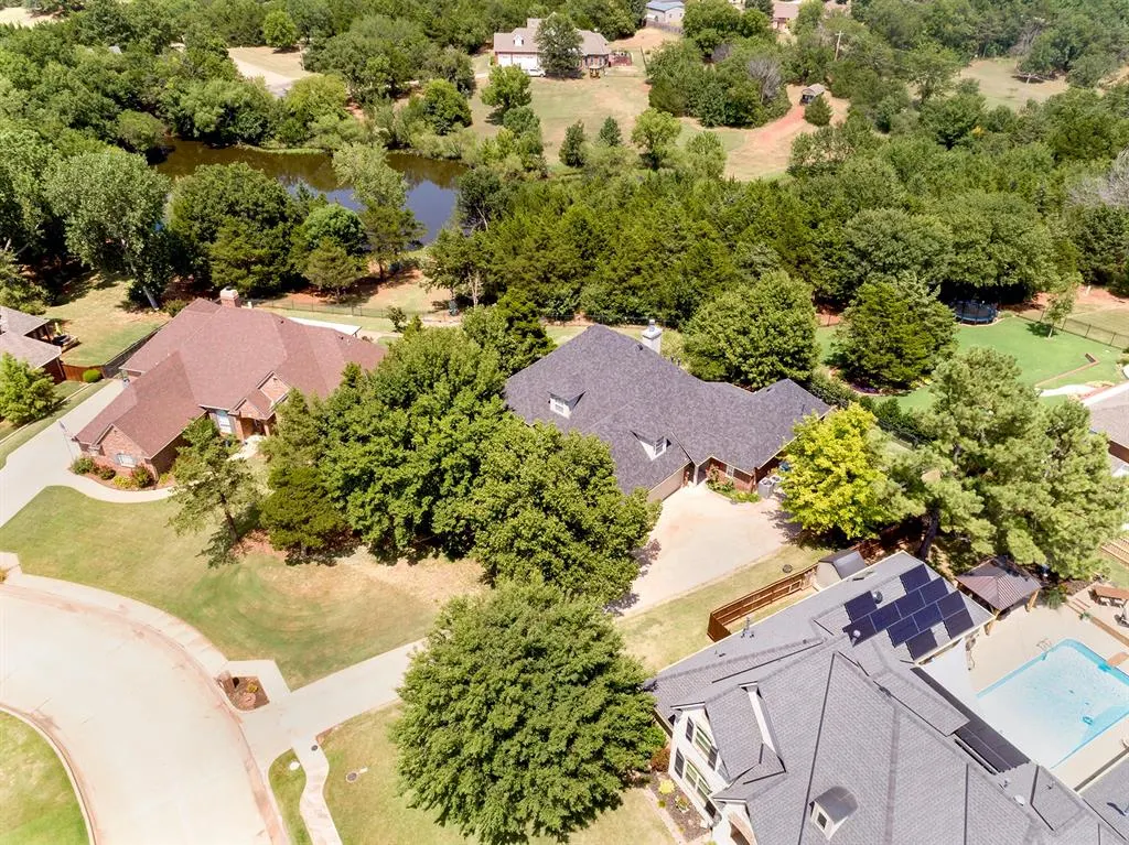 Photo 3 — 2211 S Copperfield Street, Stillwater, OK 74074