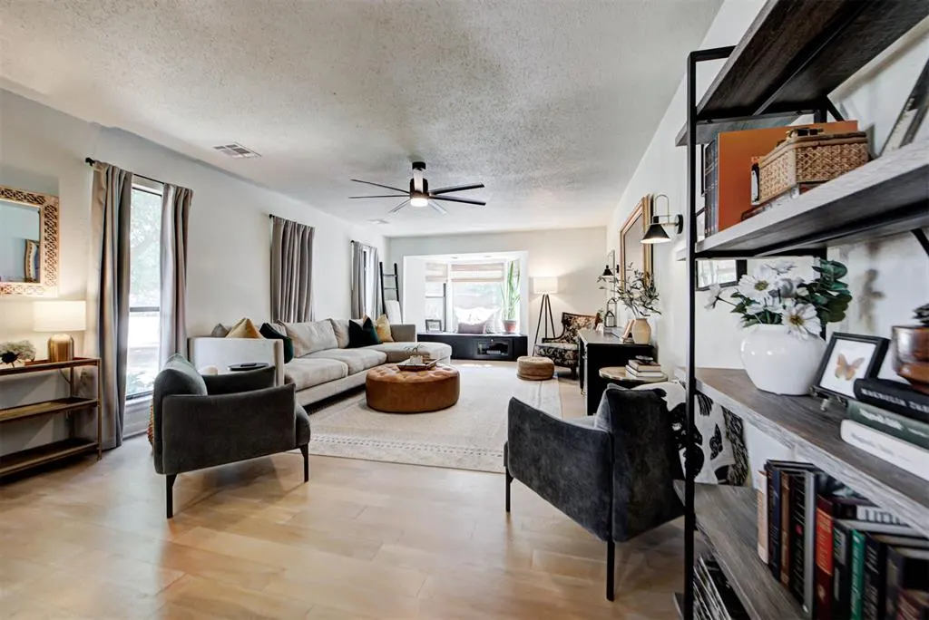 Photo 14 — 2520 Huntleigh Drive, Oklahoma City, OK 73120