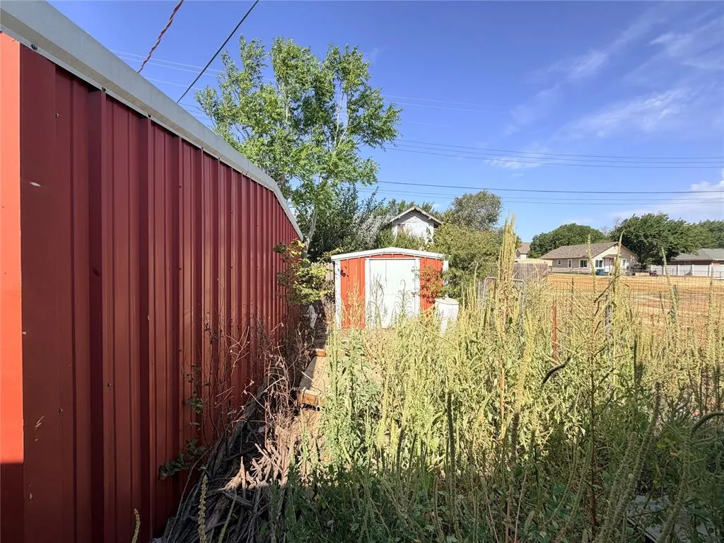 Photo 8 — 402 N Temple Street, Cordell, OK 73632