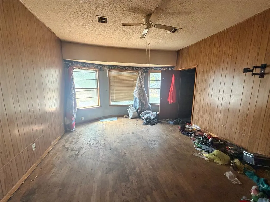Photo 30 — 402 N Temple Street, Cordell, OK 73632