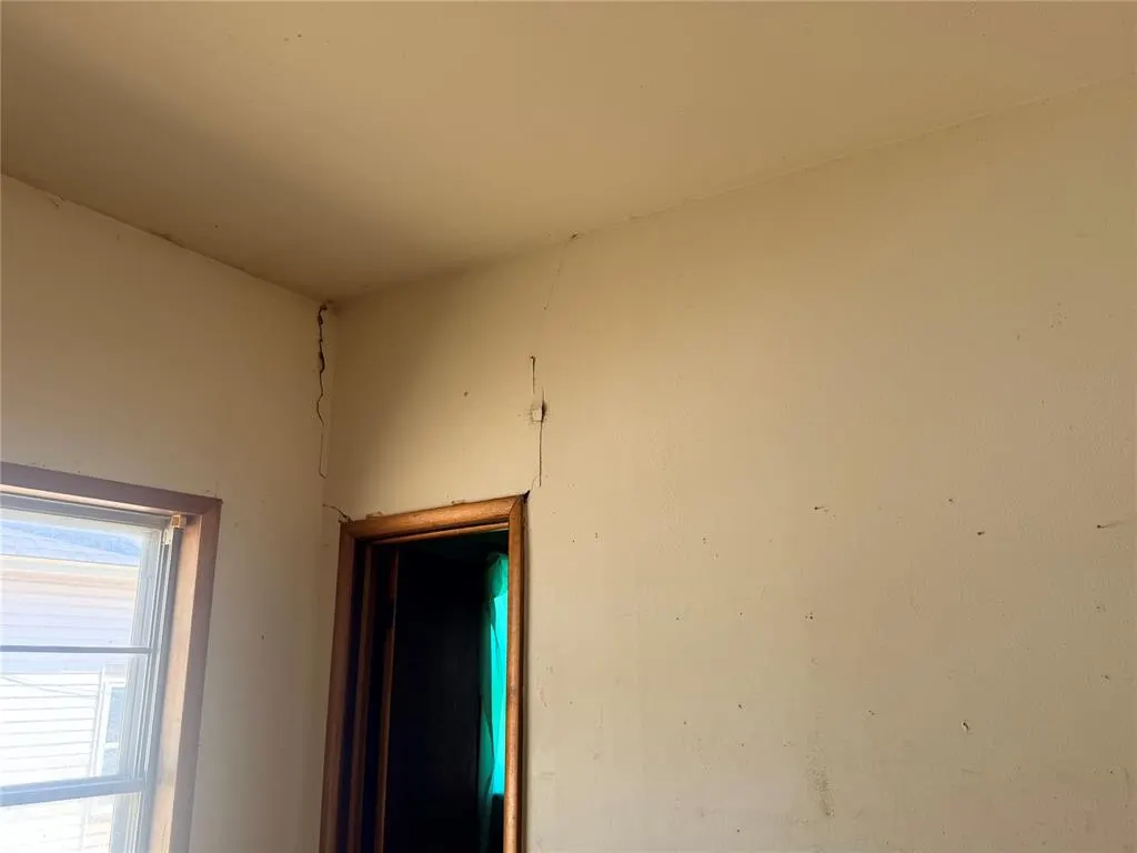 Photo 31 — 402 N Temple Street, Cordell, OK 73632