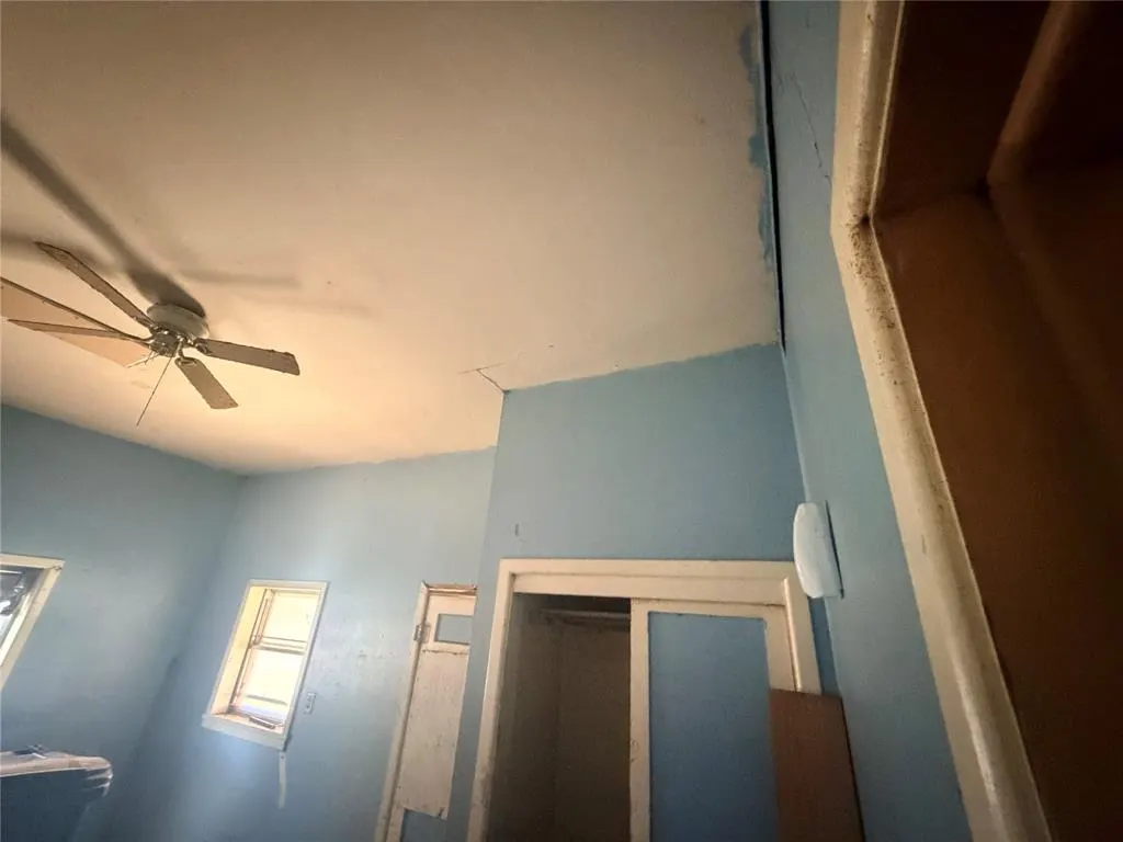 Photo 35 — 402 N Temple Street, Cordell, OK 73632