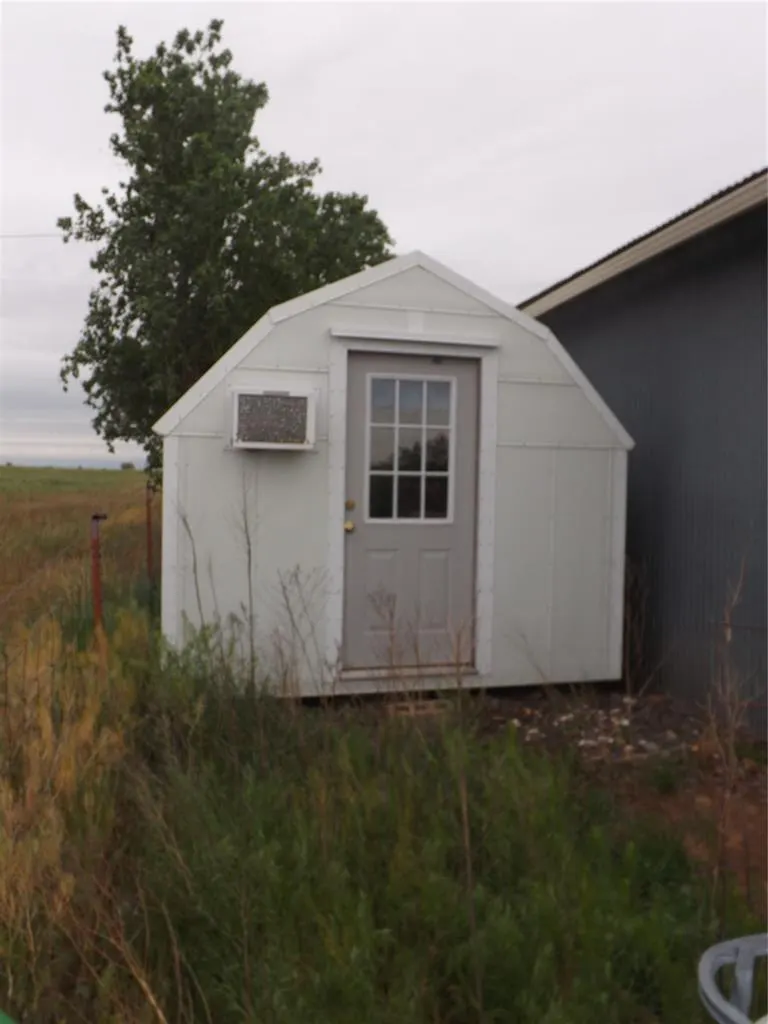 Photo 11 — 21259 E County Road 160 Road, Headrick, OK 73549