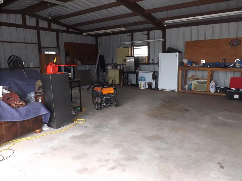 Photo 16 — 21259 E County Road 160 Road, Headrick, OK 73549
