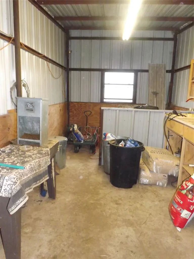 Photo 28 — 21259 E County Road 160 Road, Headrick, OK 73549