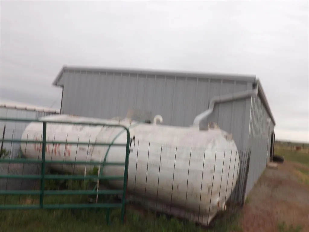 Photo 37 — 21259 E County Road 160 Road, Headrick, OK 73549
