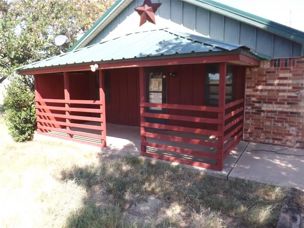 Photo 38 — 21259 E County Road 160 Road, Headrick, OK 73549