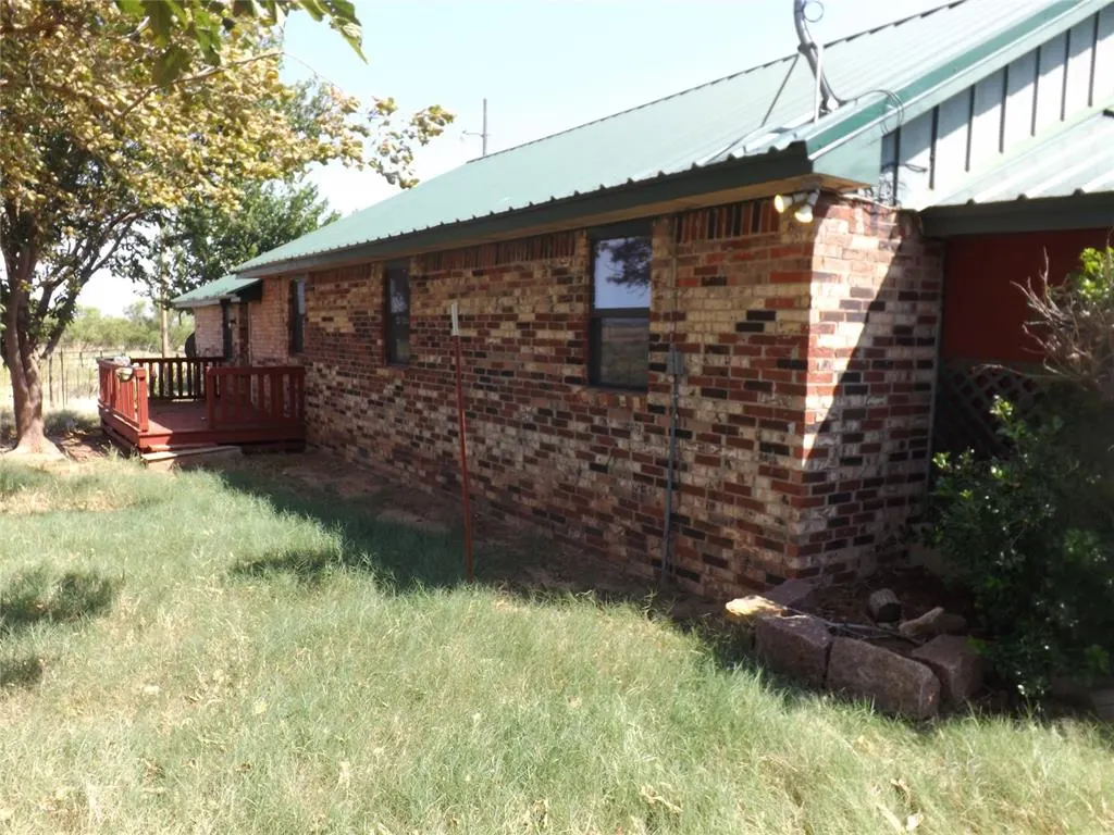 Photo 39 — 21259 E County Road 160 Road, Headrick, OK 73549