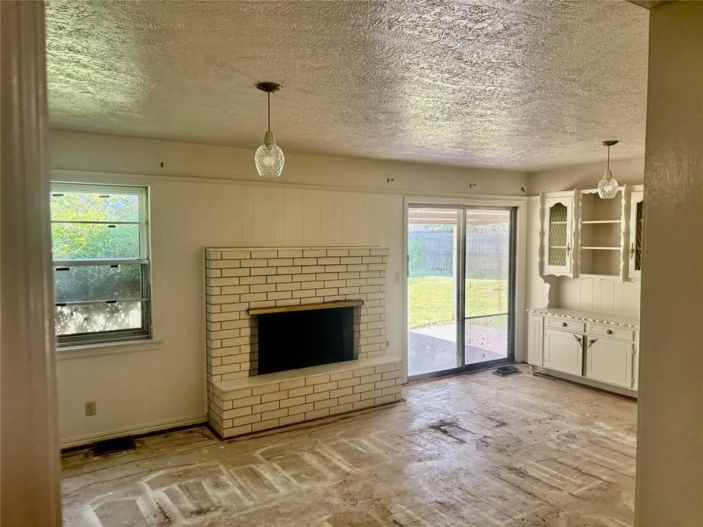 Photo 12 — 1606 Greenbriar Drive, Norman, OK 73072
