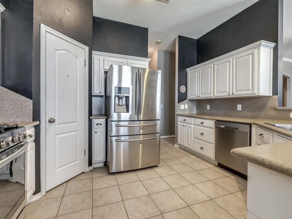 Photo 10 — 15820 Breccia Road, Oklahoma City, OK 73170