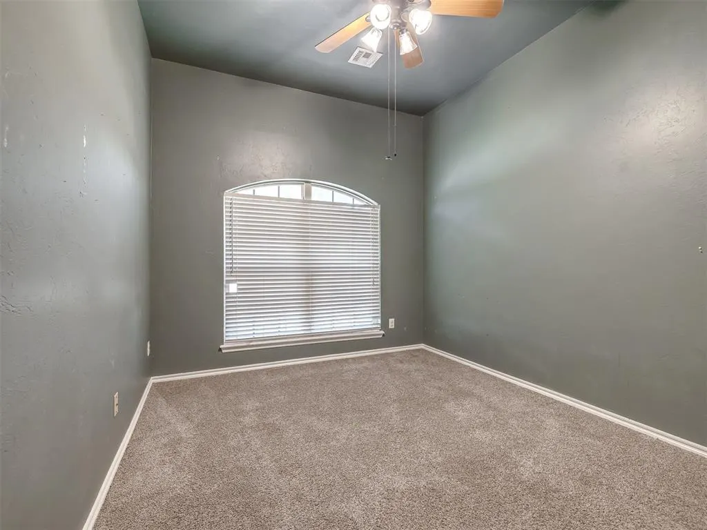 Photo 21 — 15820 Breccia Road, Oklahoma City, OK 73170