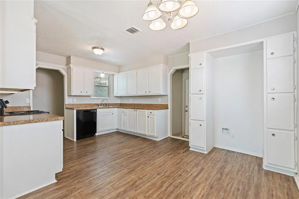 Photo 6 — 257 NW 85th Street, Oklahoma City, OK 73114